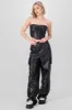 Pantalon cargo PU sold by Shasa