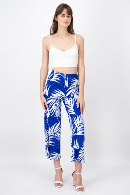 Pantalon amplio estampado sold by Shasa