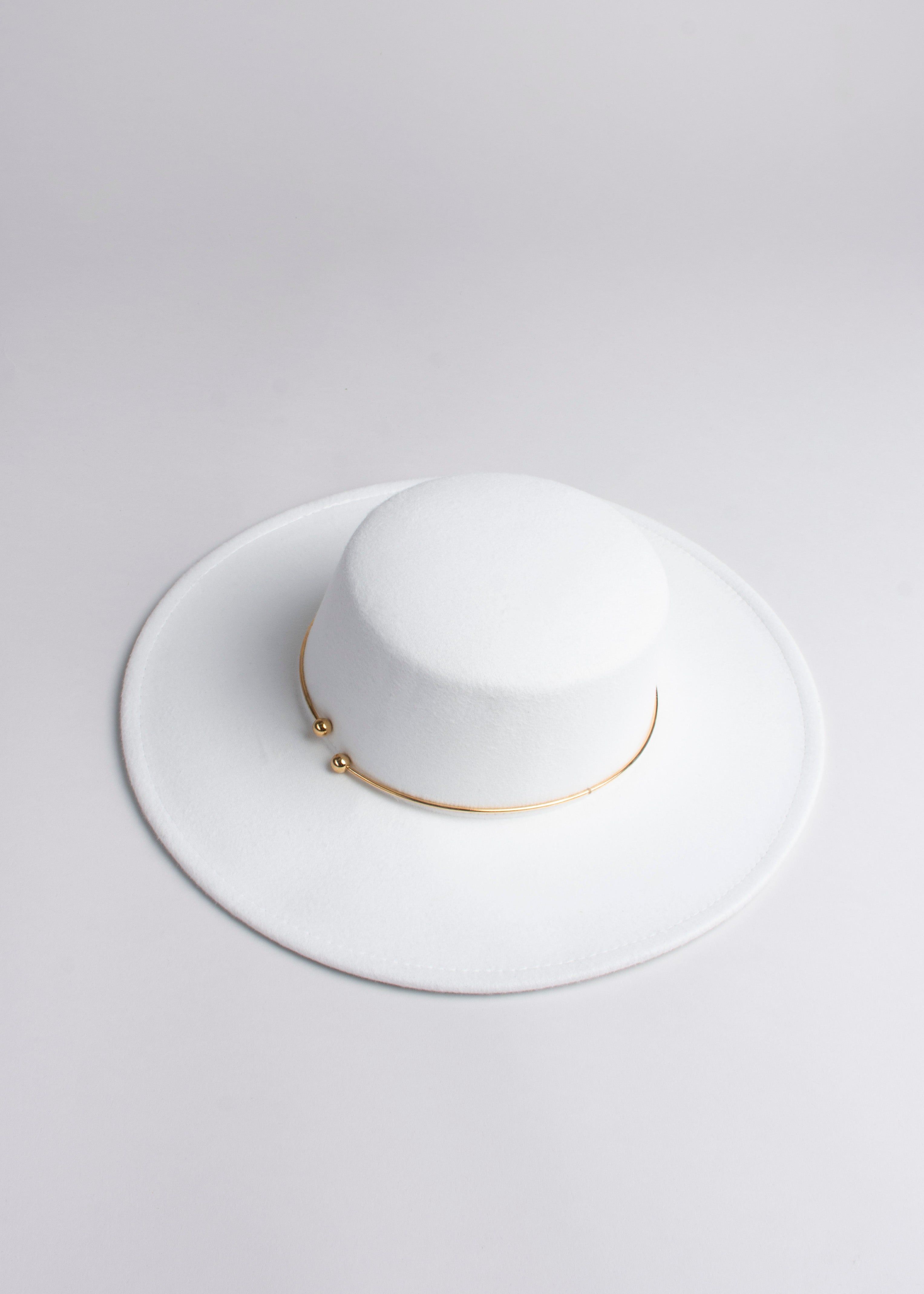 Sombrero floppy aro sold by Shasa