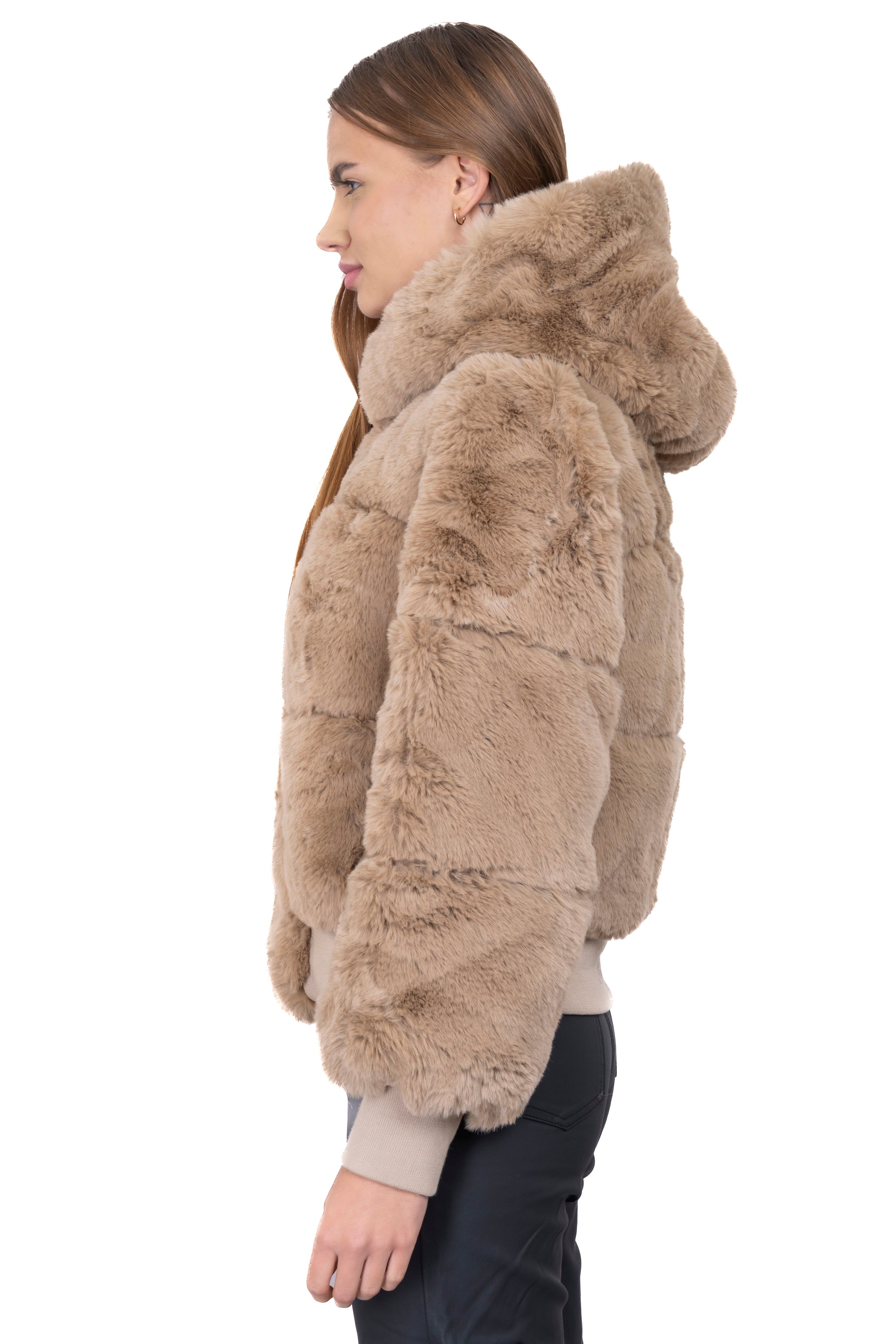 Chamarra peluche capucha sold by Shasa product image thumbnail 3