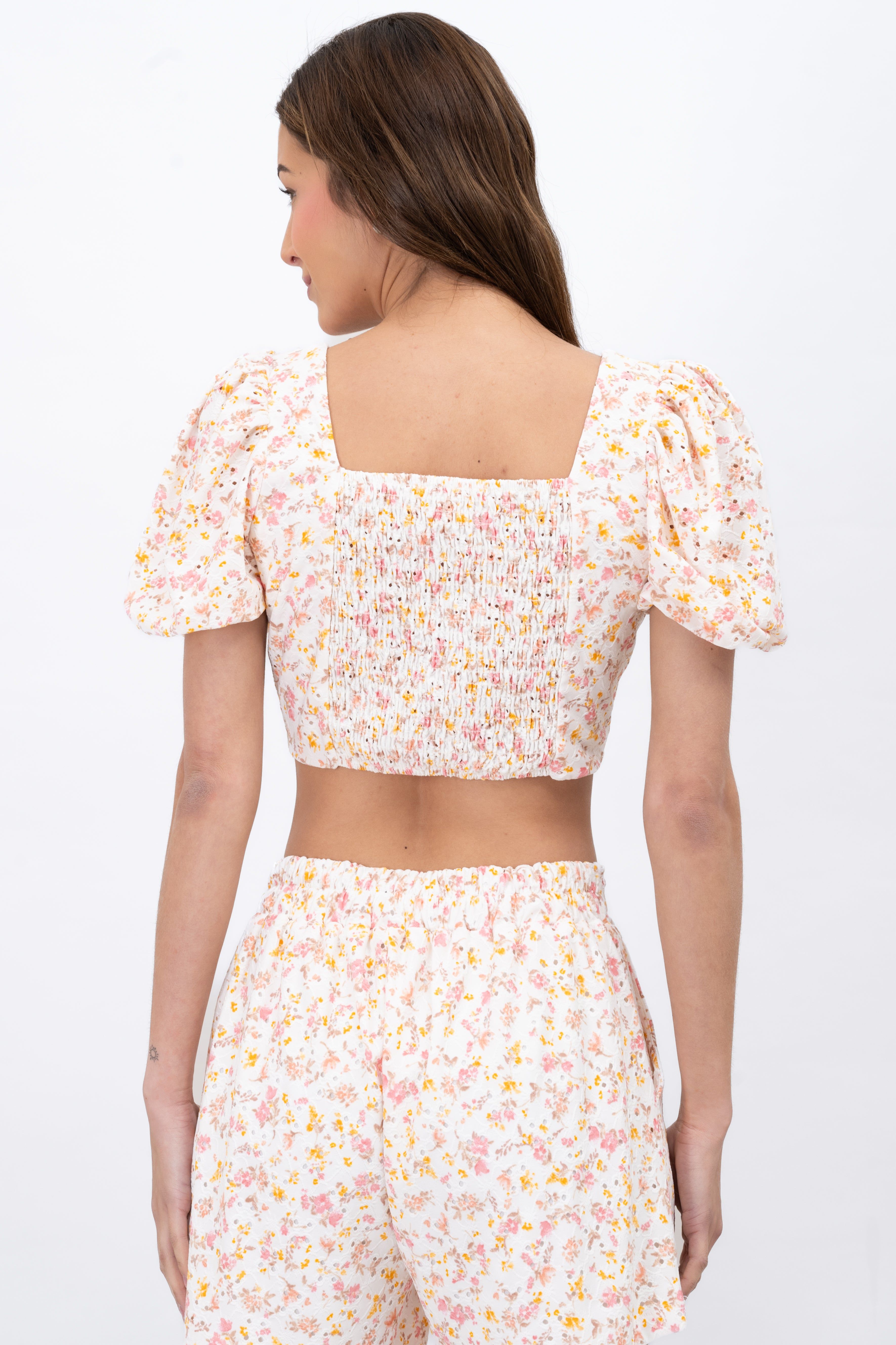 Top Mangas Abullonadas Estampado De Flores sold by Shasa product image thumbnail 4