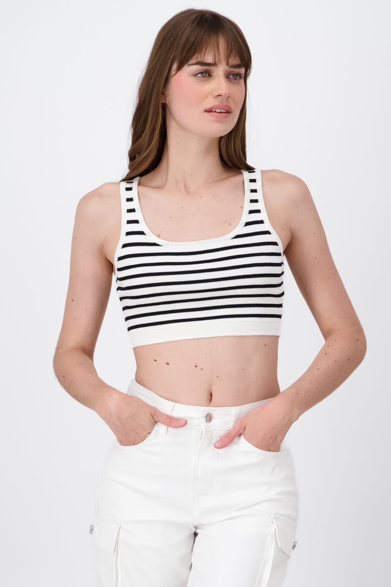 Top tejido manga sin rayas sold by Shasa