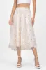 Falda Flores Bordadas De Tulle sold by Shasa
