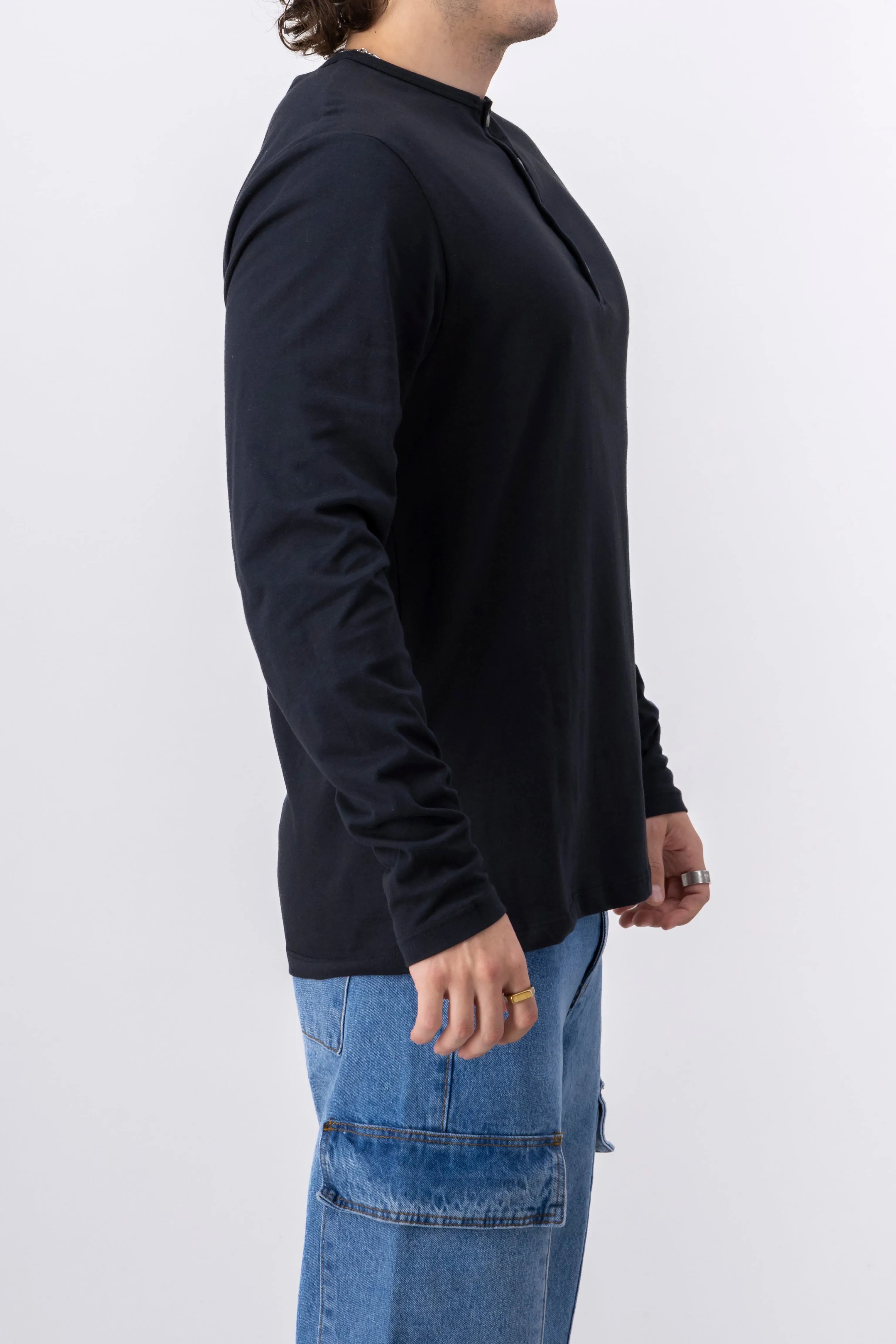 Playera manga larga botones sold by Shasa product image thumbnail 3