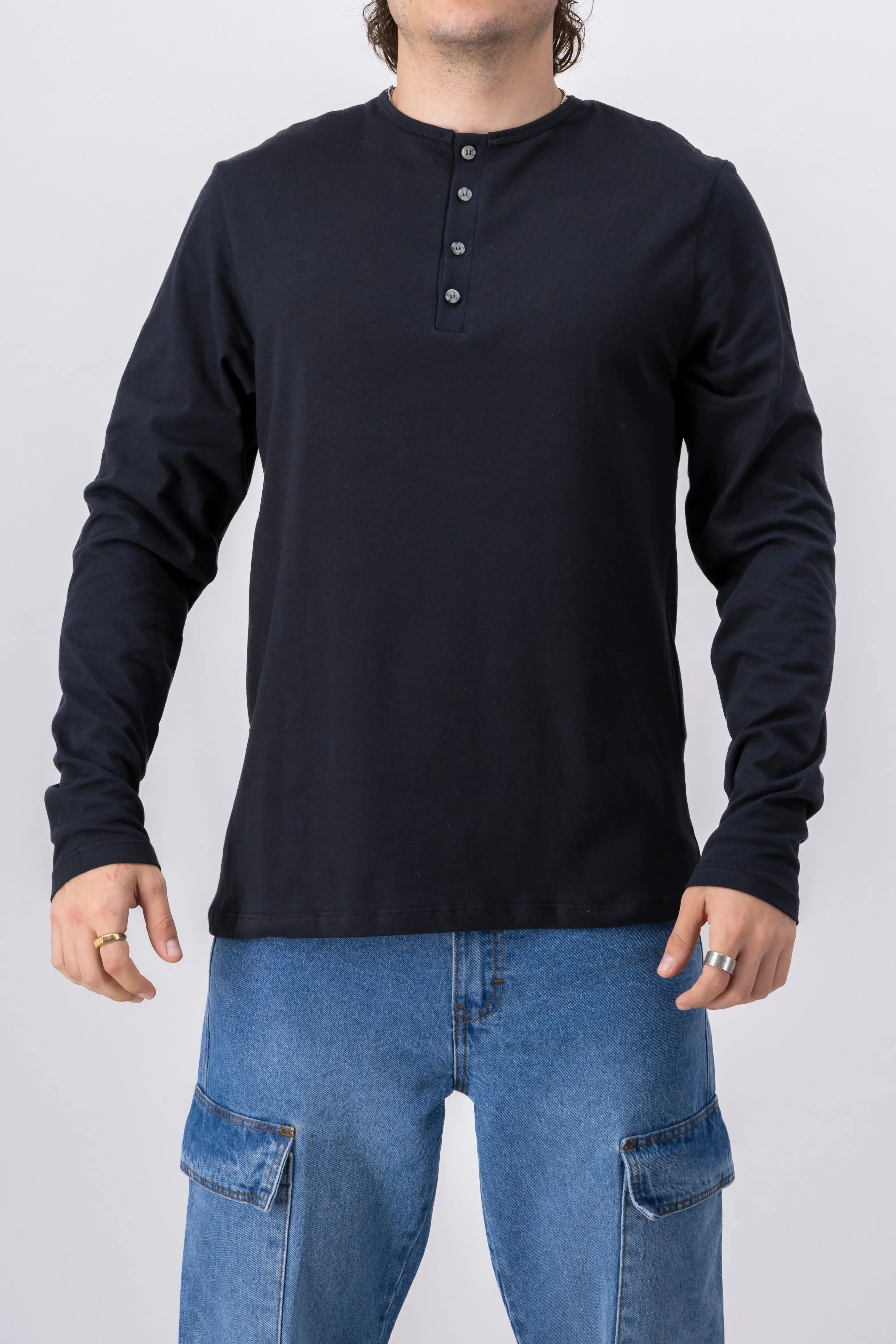 Playera manga larga botones sold by Shasa product image thumbnail 2