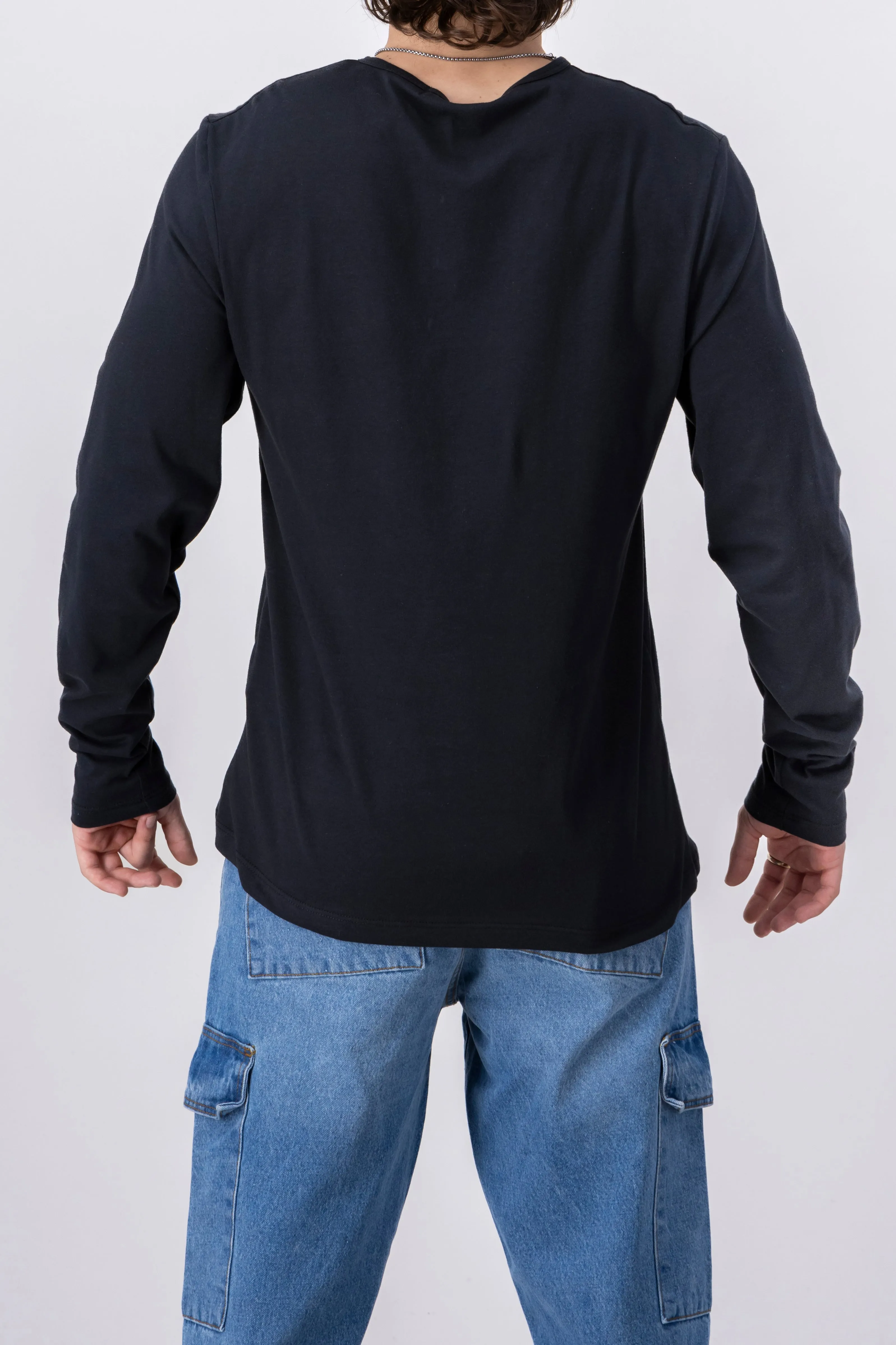 Playera manga larga botones sold by Shasa product image thumbnail 4