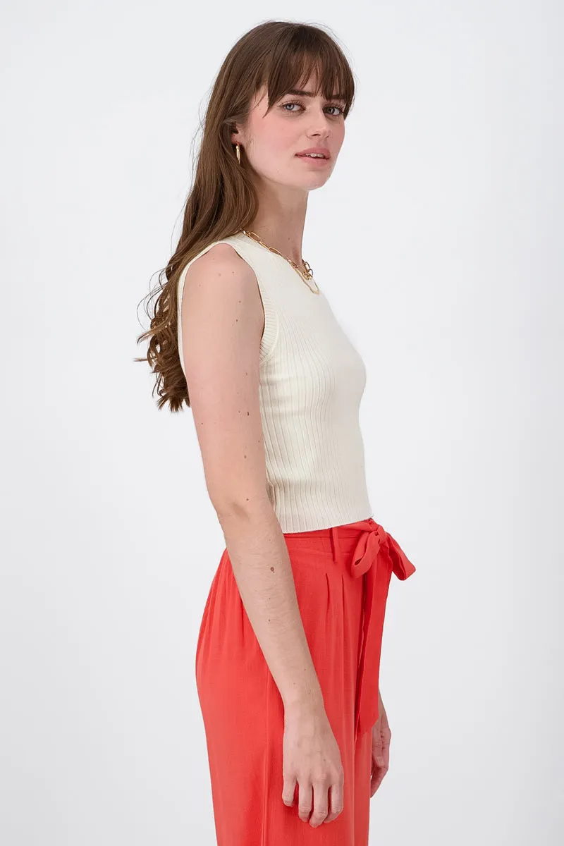 Top Sin Manga Tejido Liso sold by Shasa product image thumbnail 3