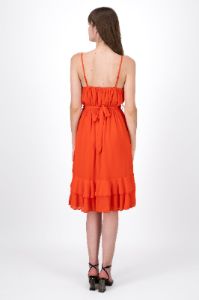 Vestido Tirantes Detalle Olanes sold by Shasa