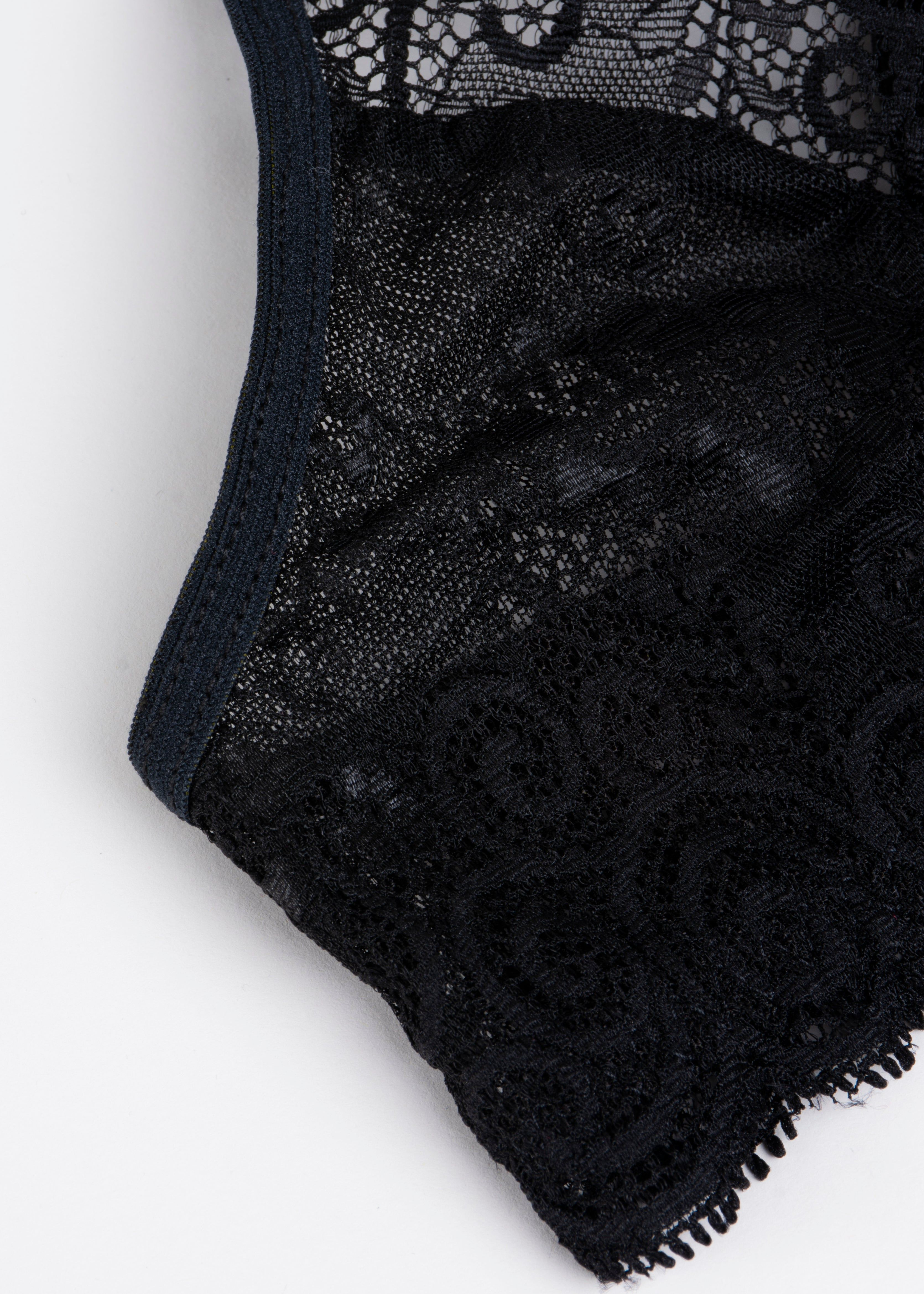 Bralette encaje ondas sold by Shasa product image thumbnail 2