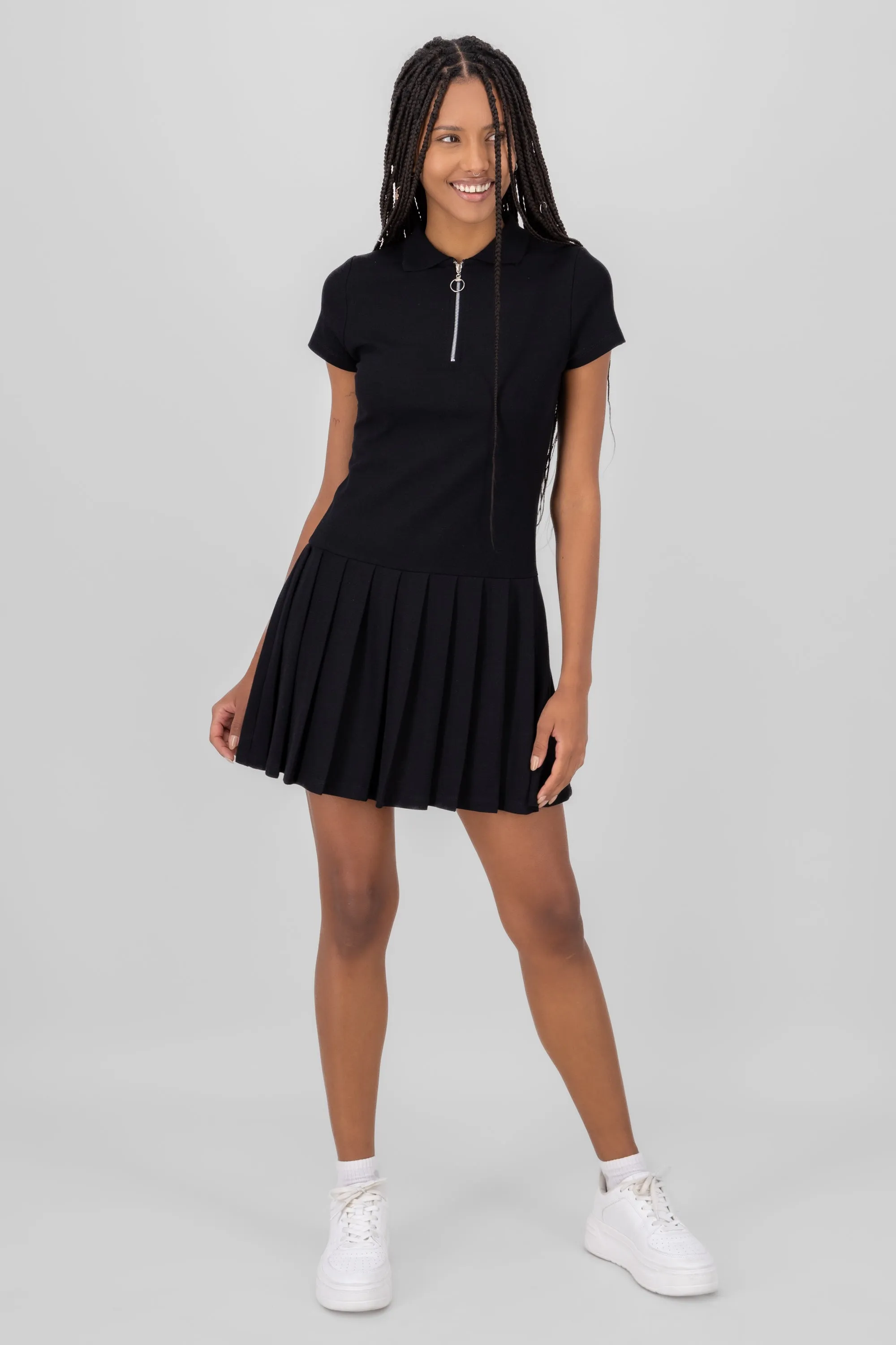 Vestido mini cuello polo sold by Shasa