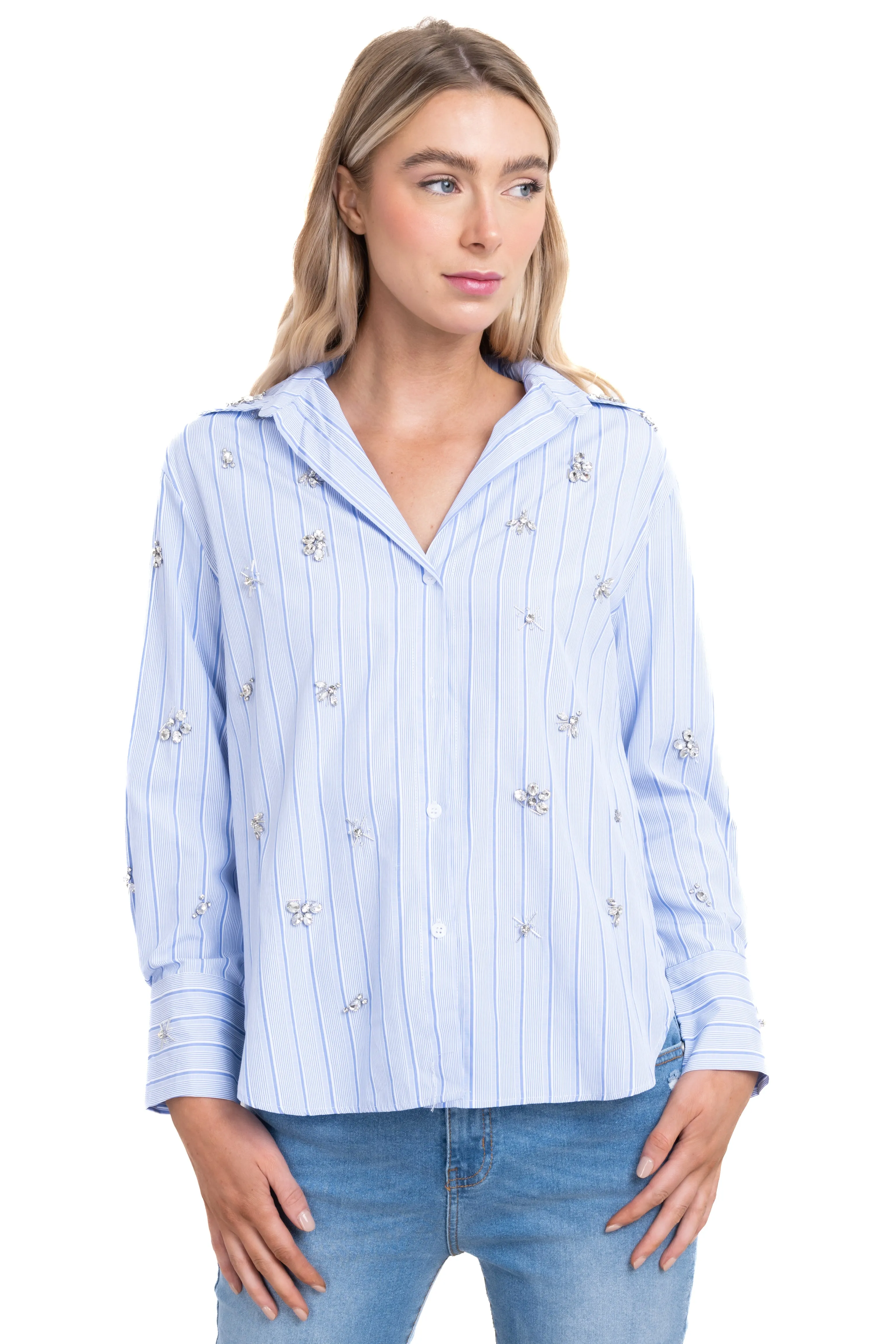 Camisa rayas detalle aplicaciones sold by Shasa