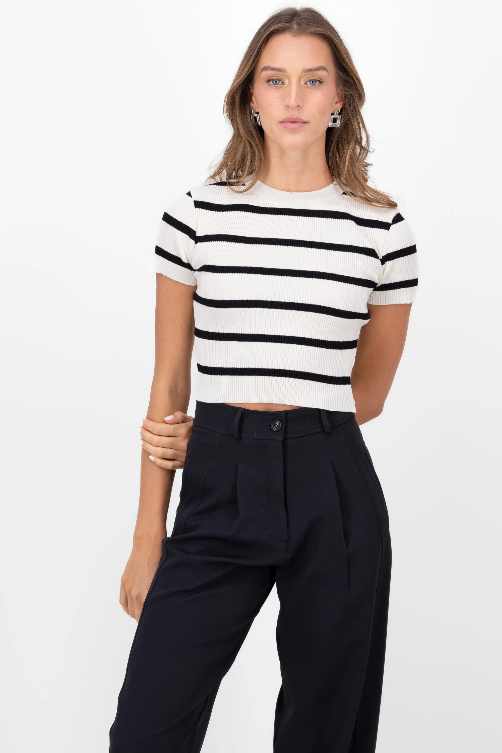 Top Tejido Manga Corta Con Rayas Delgadas Hypsters sold by Shasa product image thumbnail 2