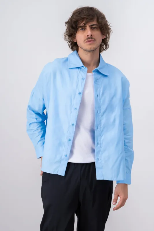 Camisa oversize hombros caídos sold by Shasa