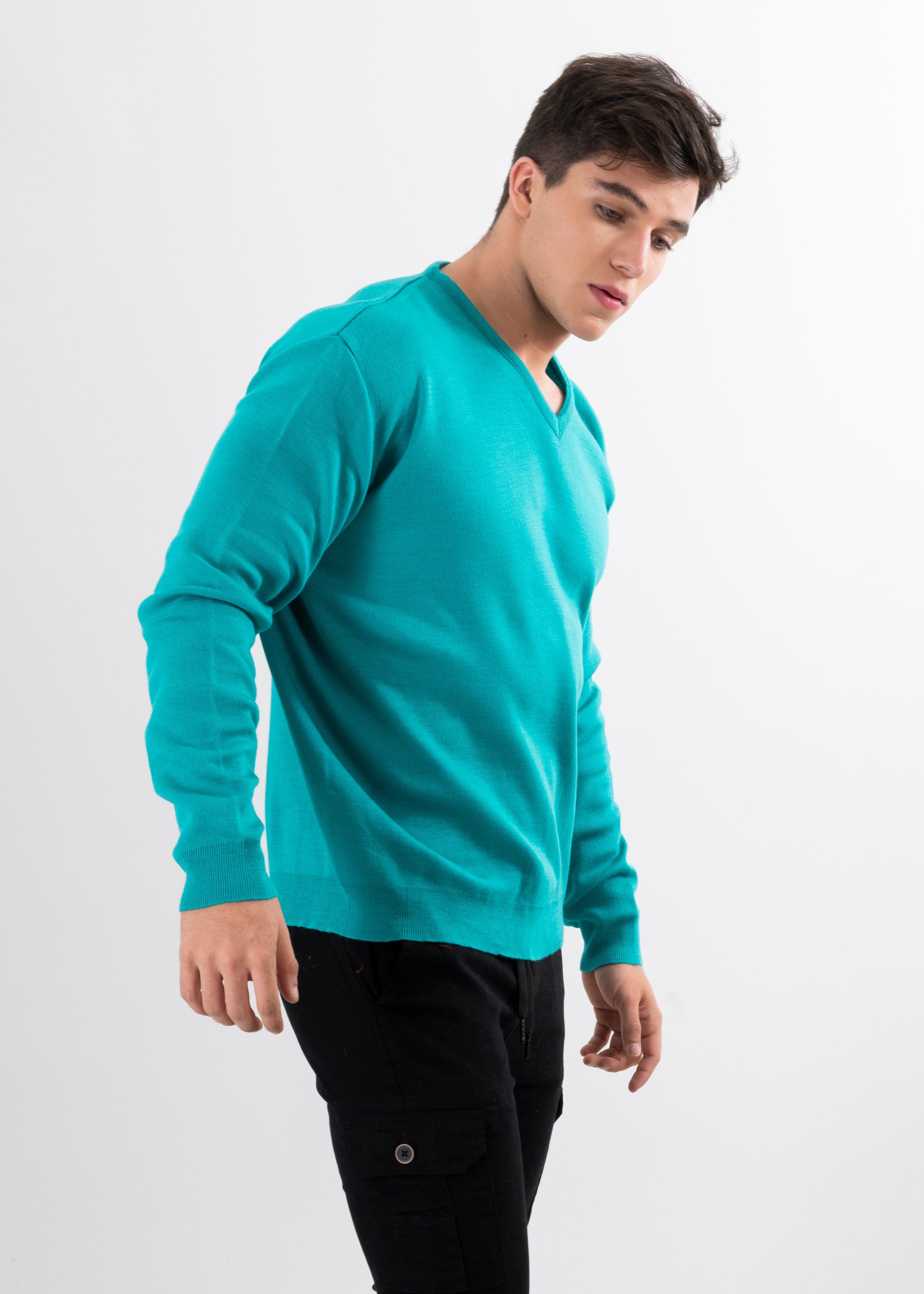 Suéter cuello V básico sold by Shasa product image thumbnail 3