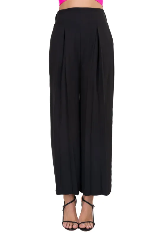 Pantalón Amplio Pinzas Plisadas sold by Shasa