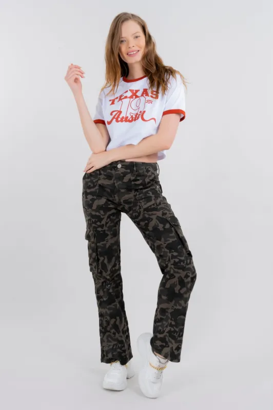 Jeans wide leg camuflaje sold by Shasa