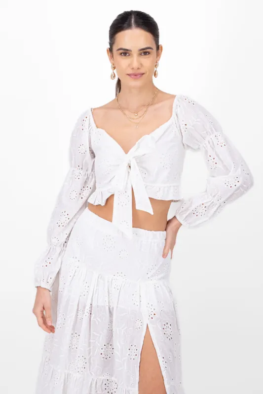Top eyelet nudo sold by Shasa