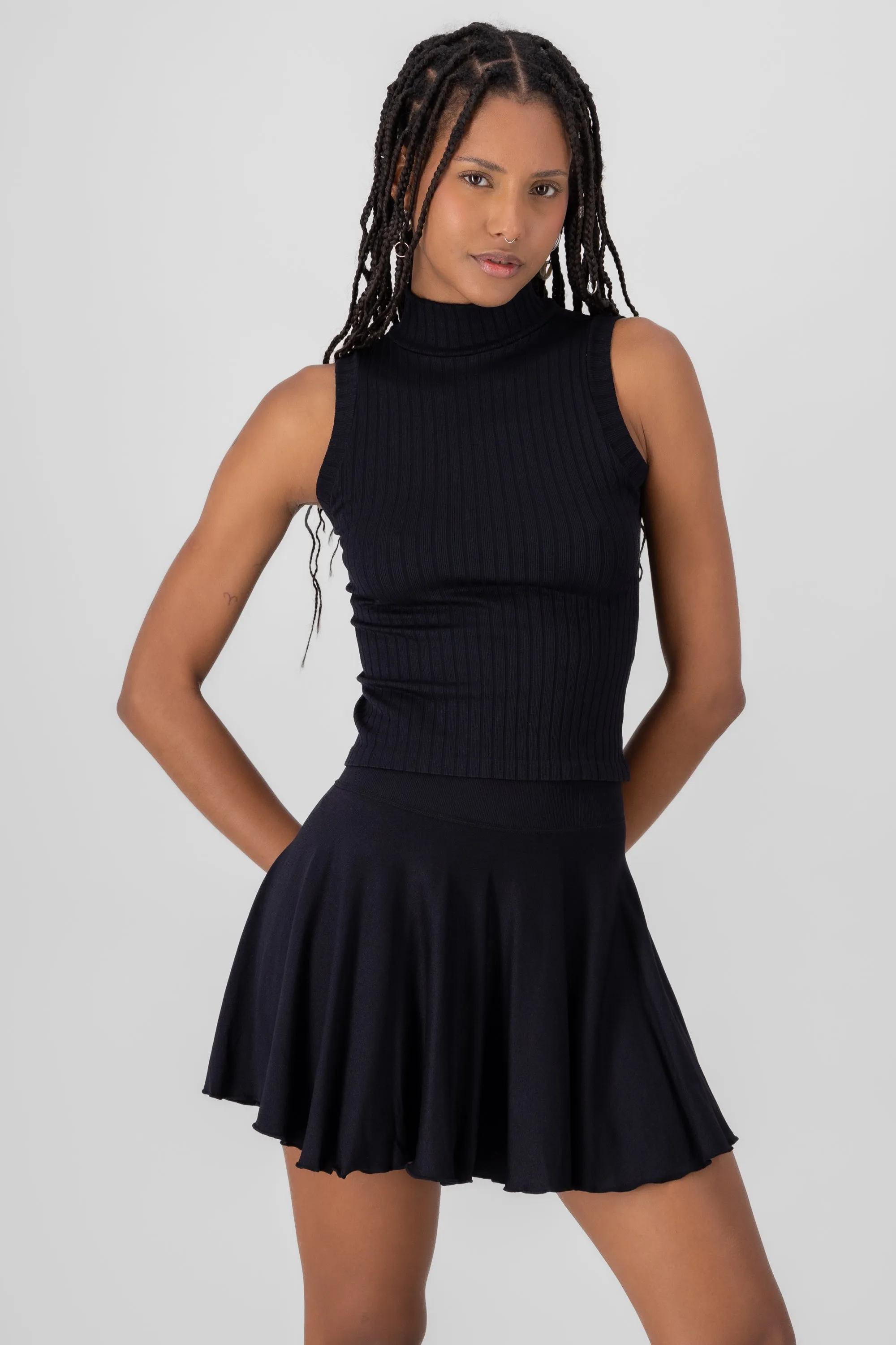 Top de seamless con cuello alto sold by Shasa