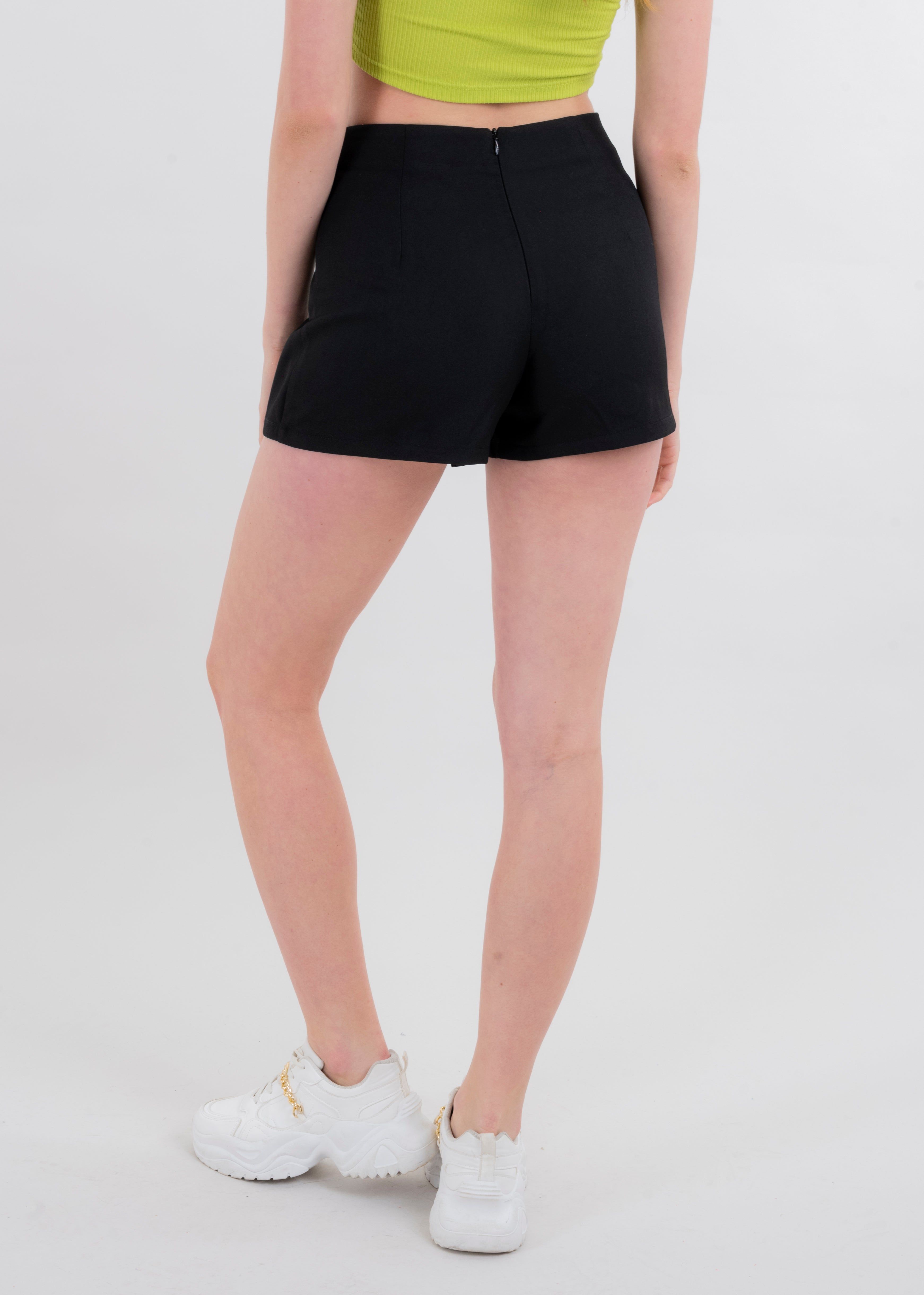 Falda short detalle hebilla sold by Shasa product image thumbnail 4