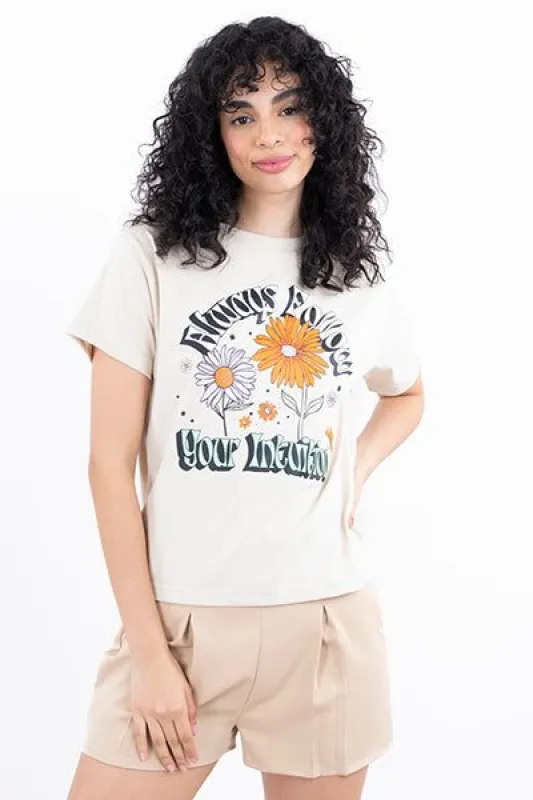 Playera flores always sold by Shasa