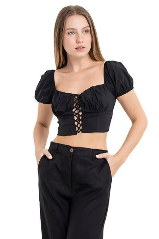 Top crop lace up monocolor sold by Shasa