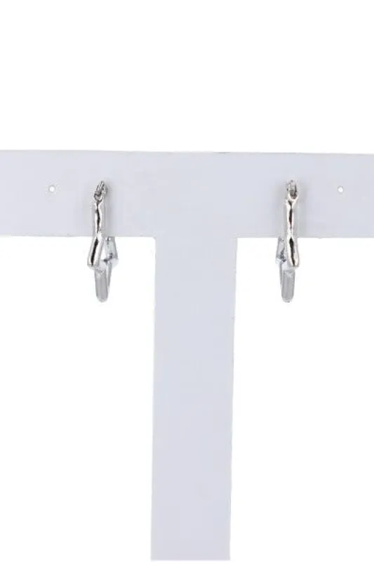 Arracadas mini estrellas sold by Shasa