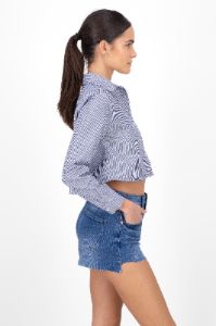 Camisa Crop Doble Bolsillo sold by Shasa