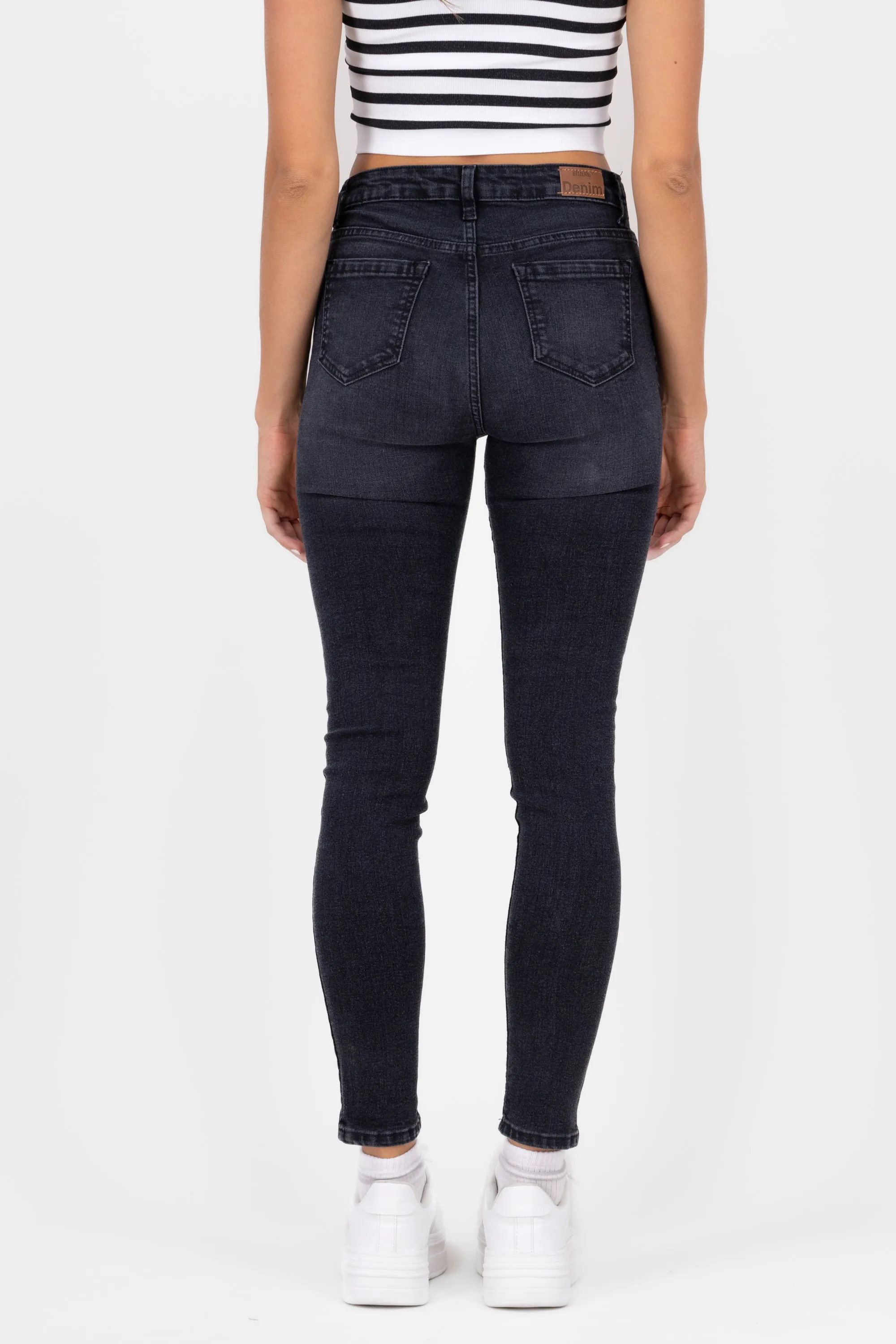 Jeans Skinny Deslavados sold by Shasa product image thumbnail 4