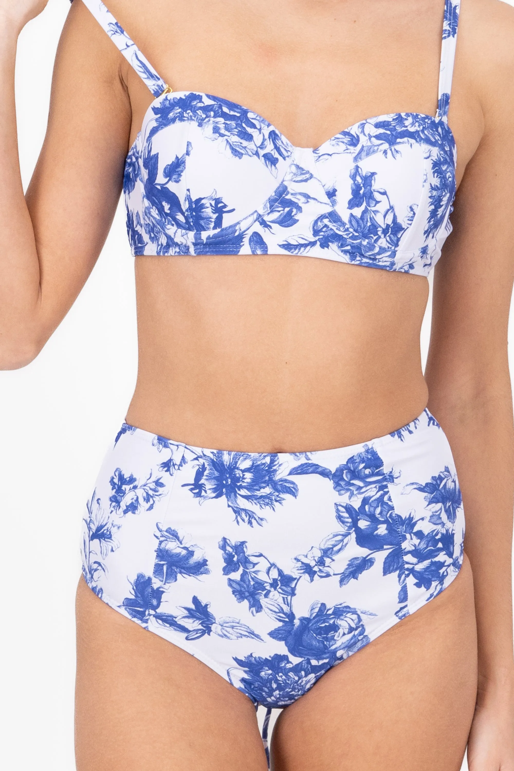 Traje de baño copas corset alto sold by Shasa product image thumbnail 5