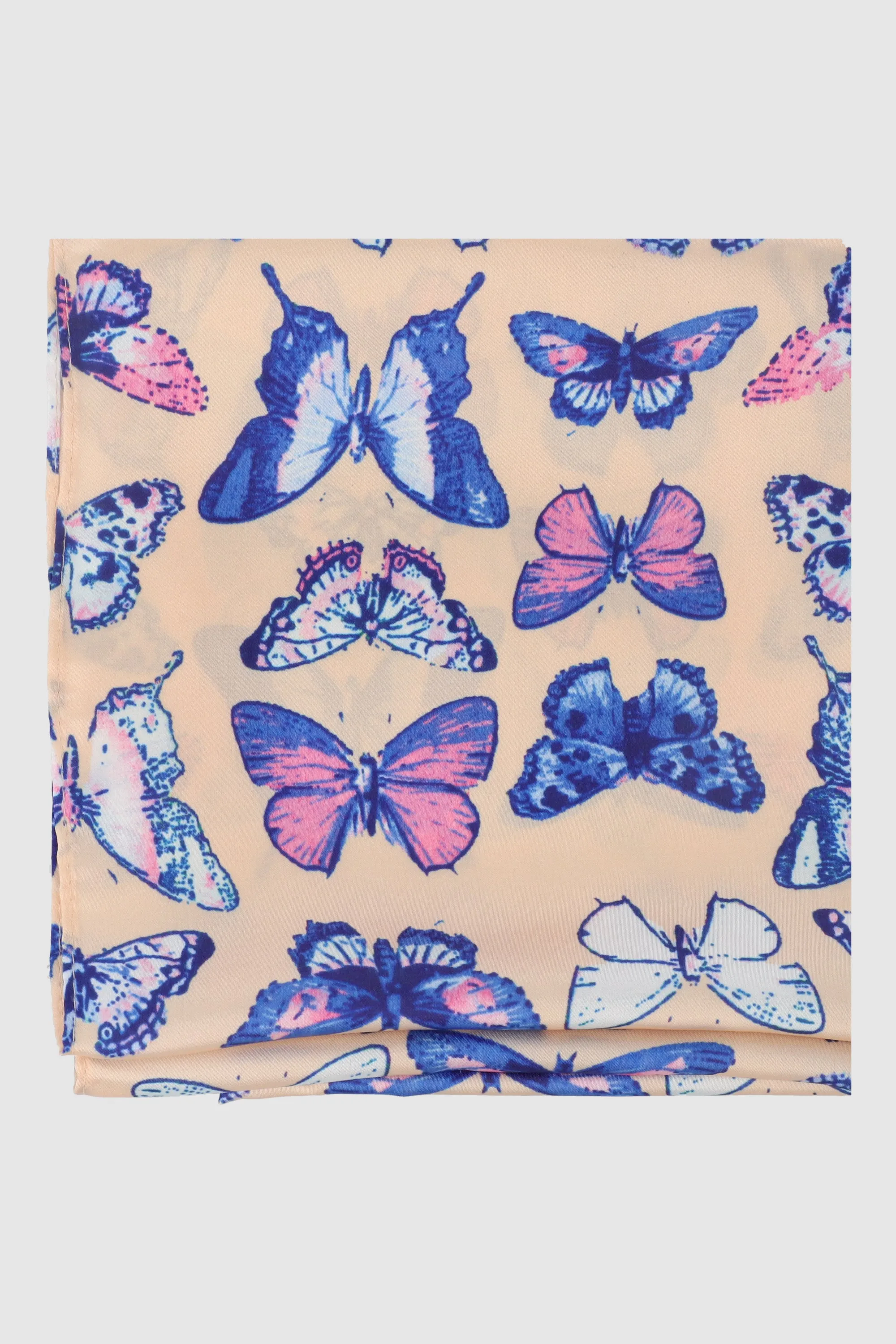 Pañuelo multi mariposas sold by Shasa