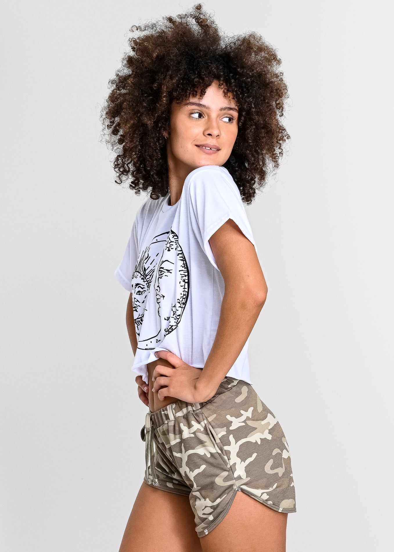 Playera Estampado Sol Luna sold by Shasa product image thumbnail 2