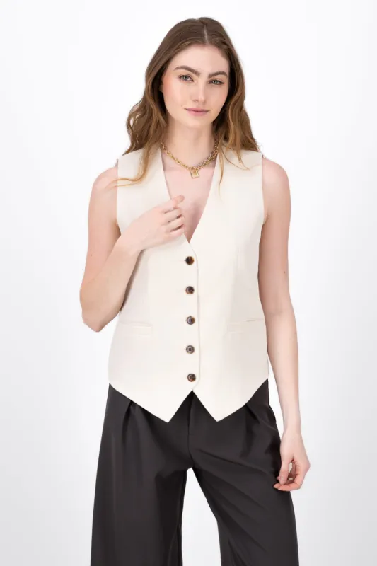 Chaleco Corto Sastreado sold by Shasa