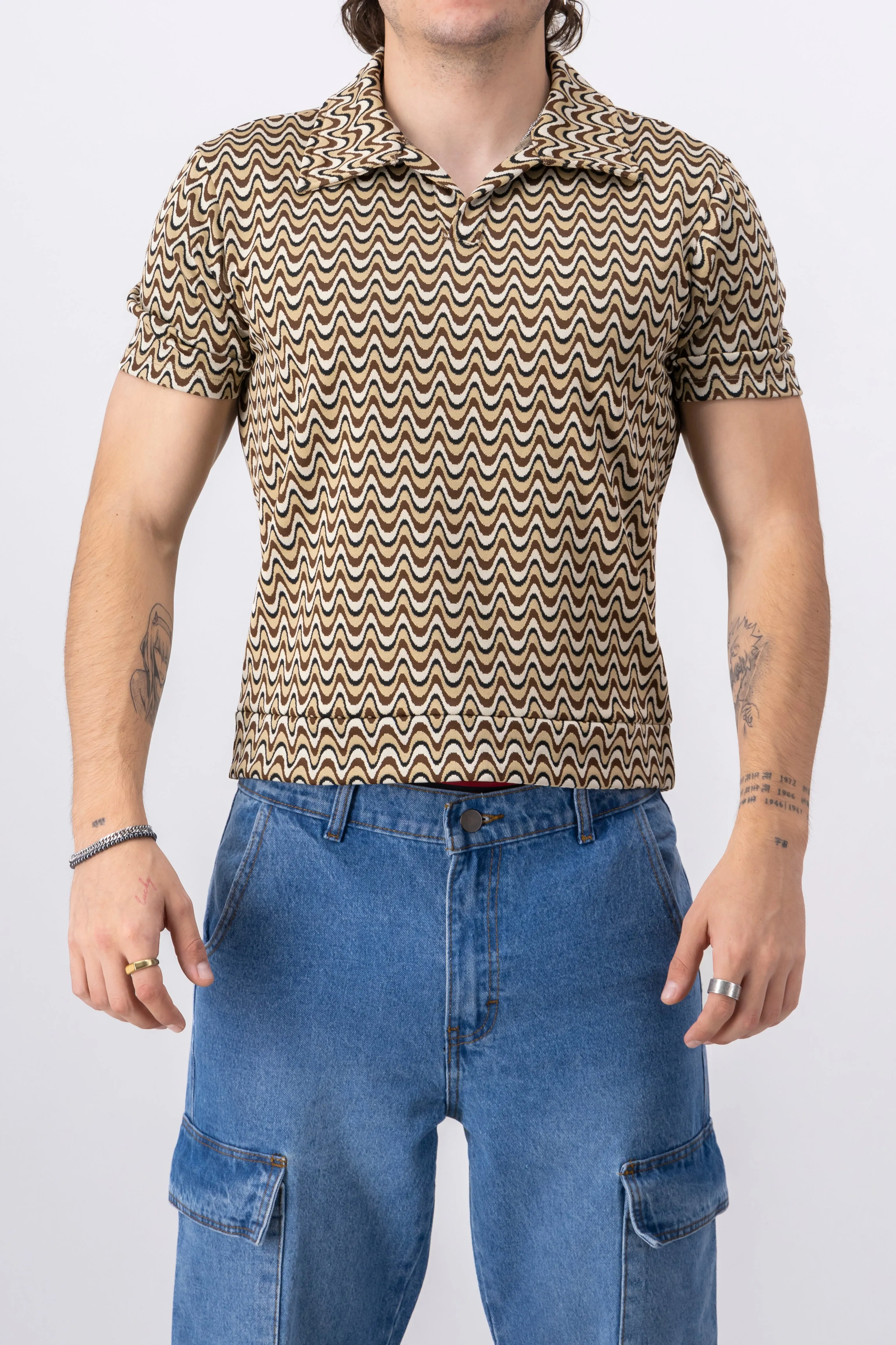 Camiseta resort estampado retro sold by Shasa product image thumbnail 2