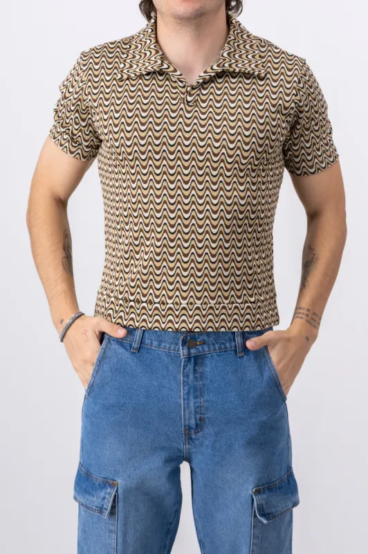 Camiseta resort estampado retro sold by Shasa