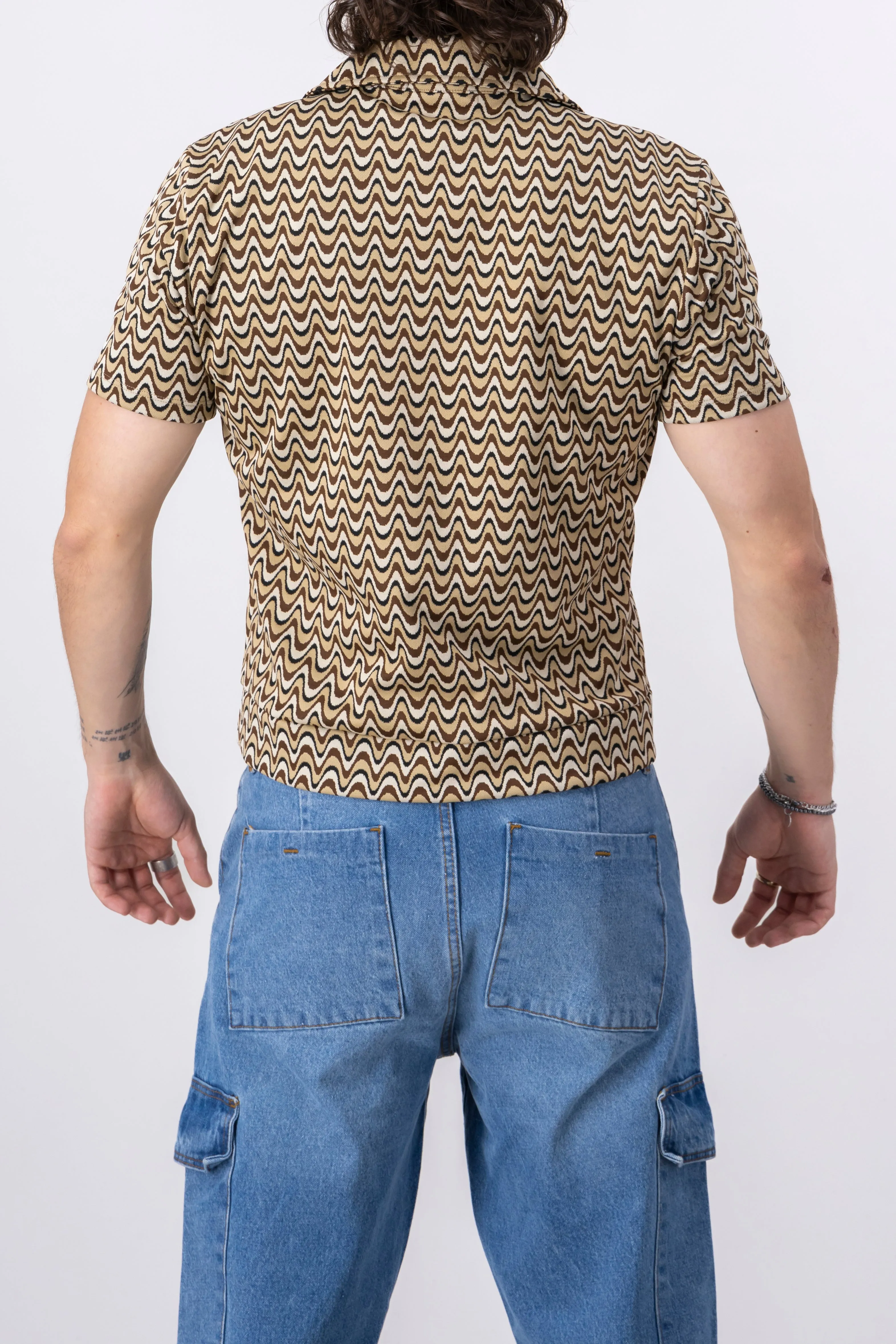 Camiseta resort estampado retro sold by Shasa product image thumbnail 4