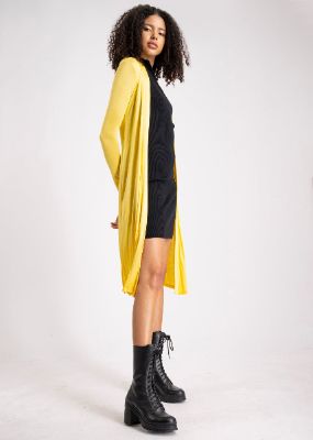 Cárdigan largo aberturas laterales sold by Shasa