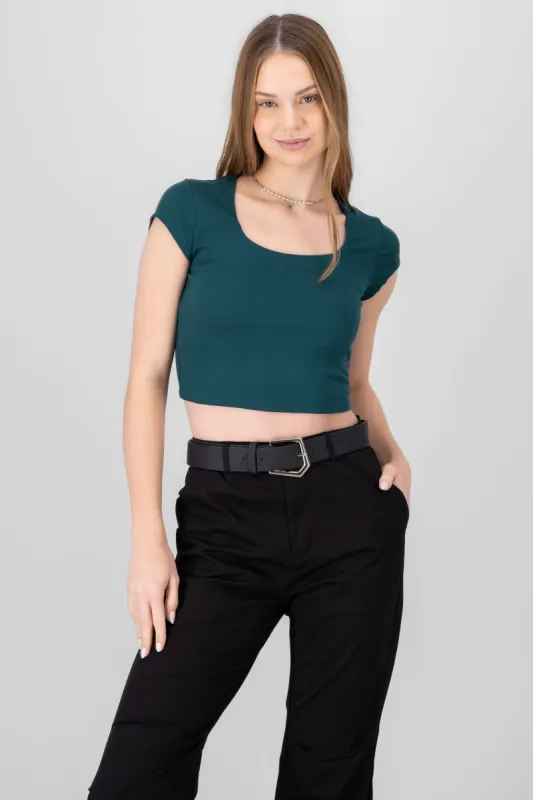 Top escote cuadrado manga corta sold by Shasa