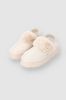 Pantufla peluche plataforma sold by Shasa