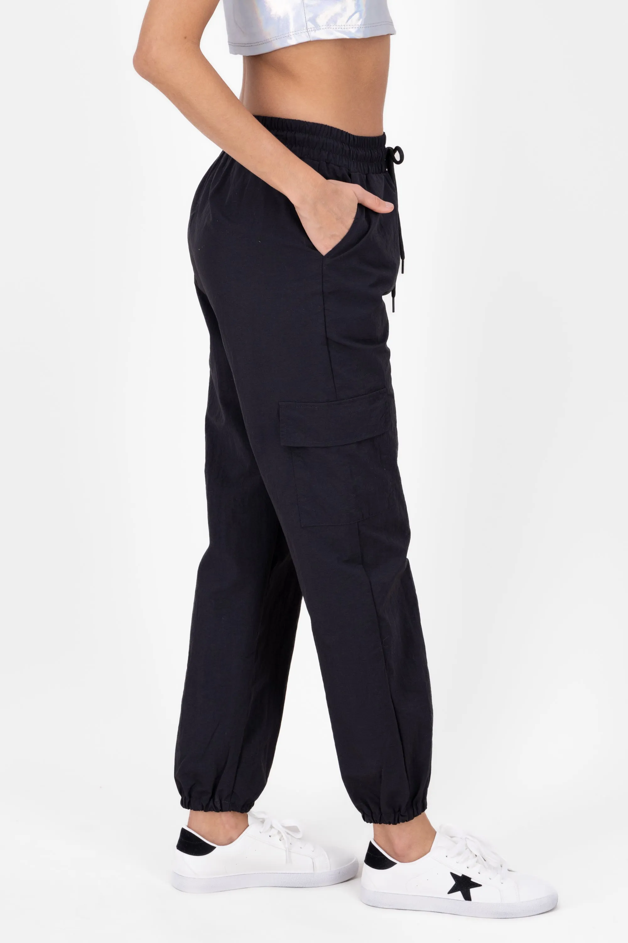 Pantalon parachute liso sold by Shasa product image thumbnail 3