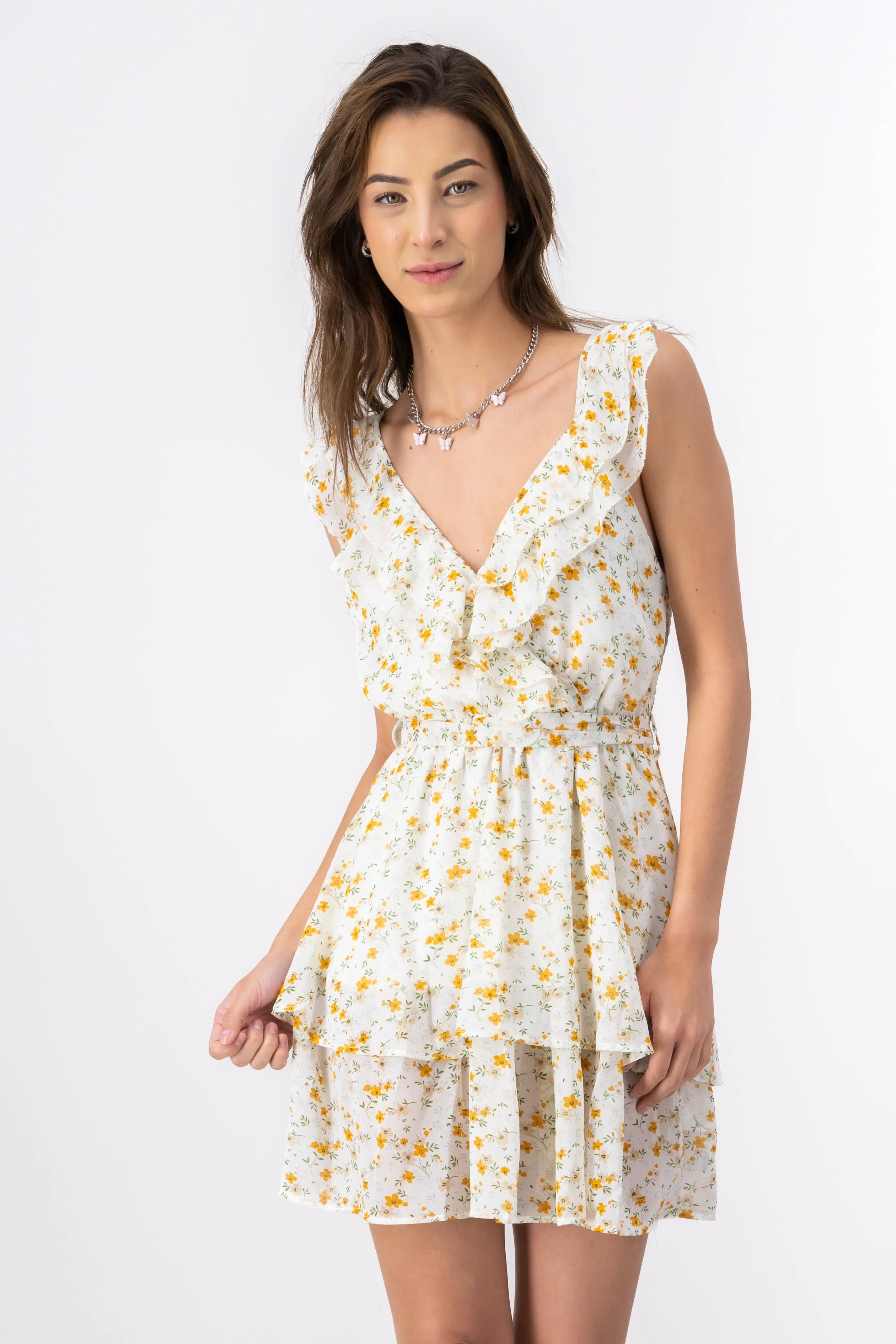 Vestido mini flores olanes sold by Shasa