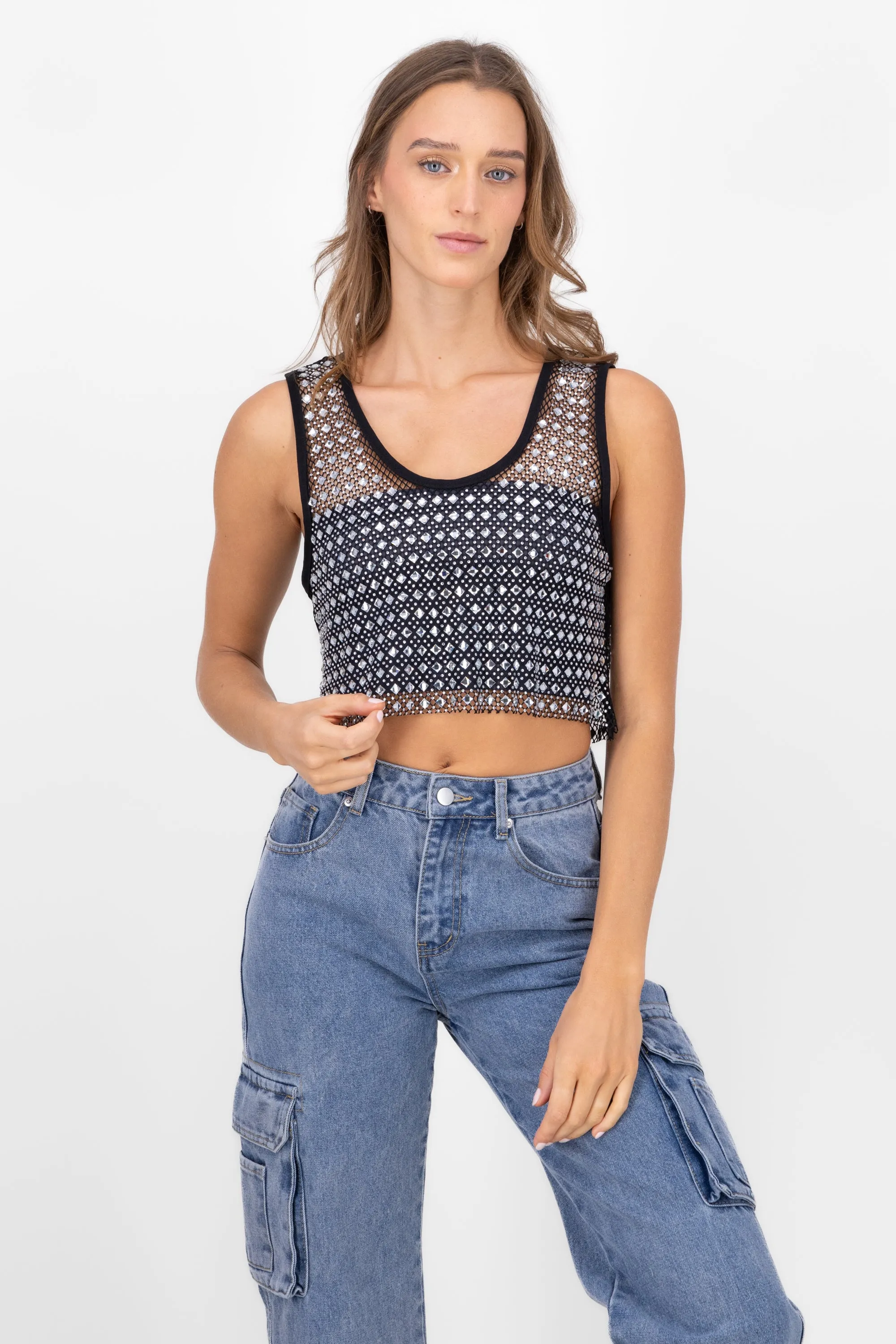 Top Crop Con Aplicación De Brillos sold by Shasa