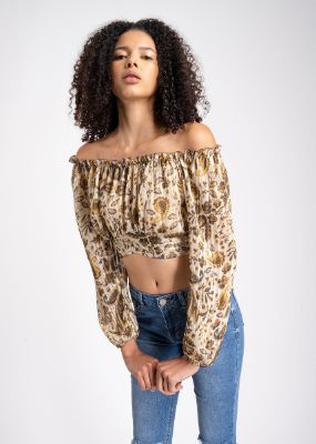 Blusa hombros descubiertos tiras traseras sold by Shasa