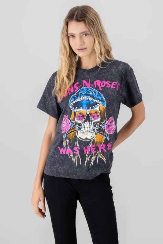 Playera oversized Gun's acid sold by Shasa