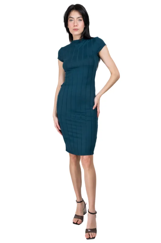 Vestido midi bodycon cuello mao sold by Shasa