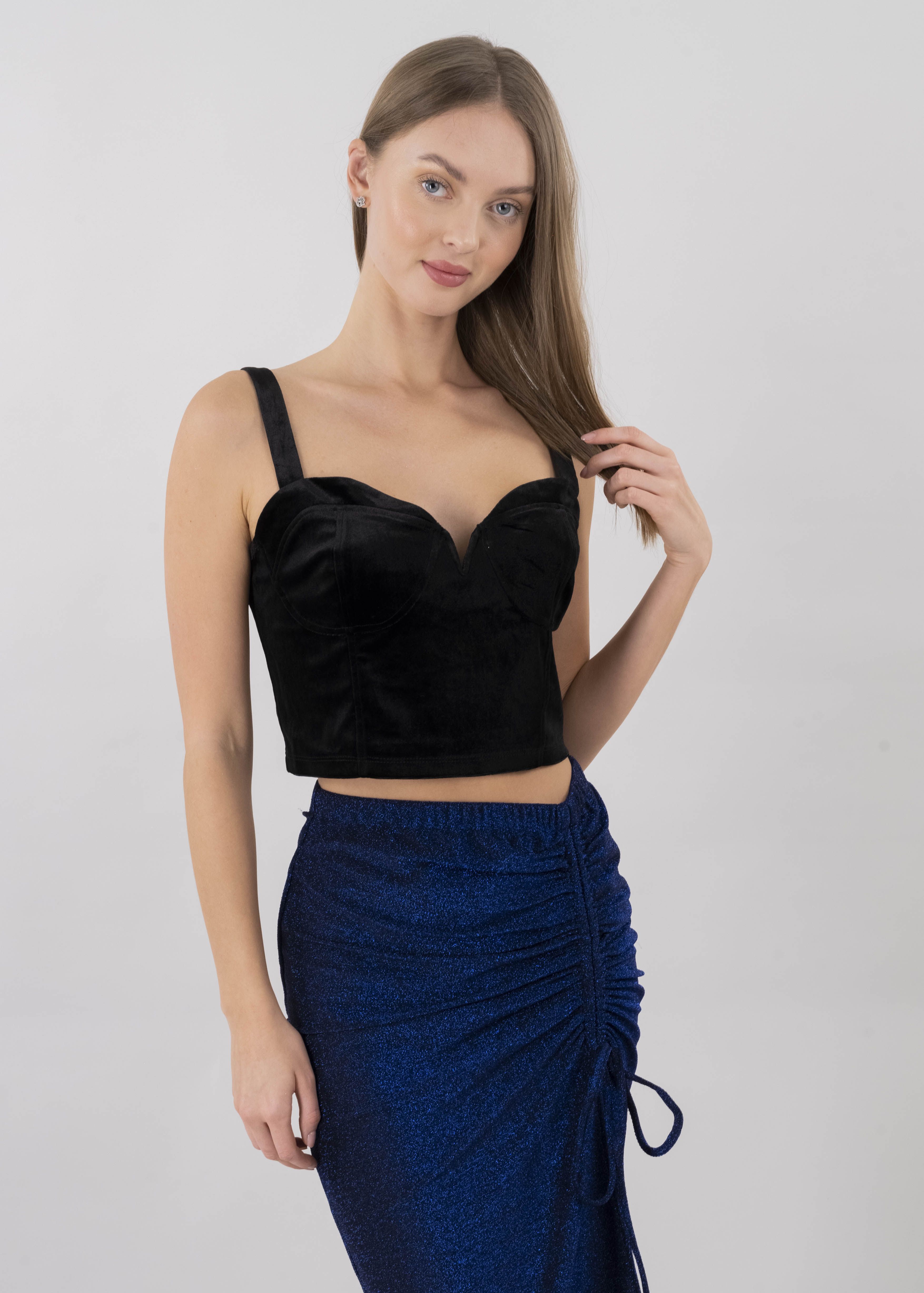 Top escote corazón velvet sold by Shasa