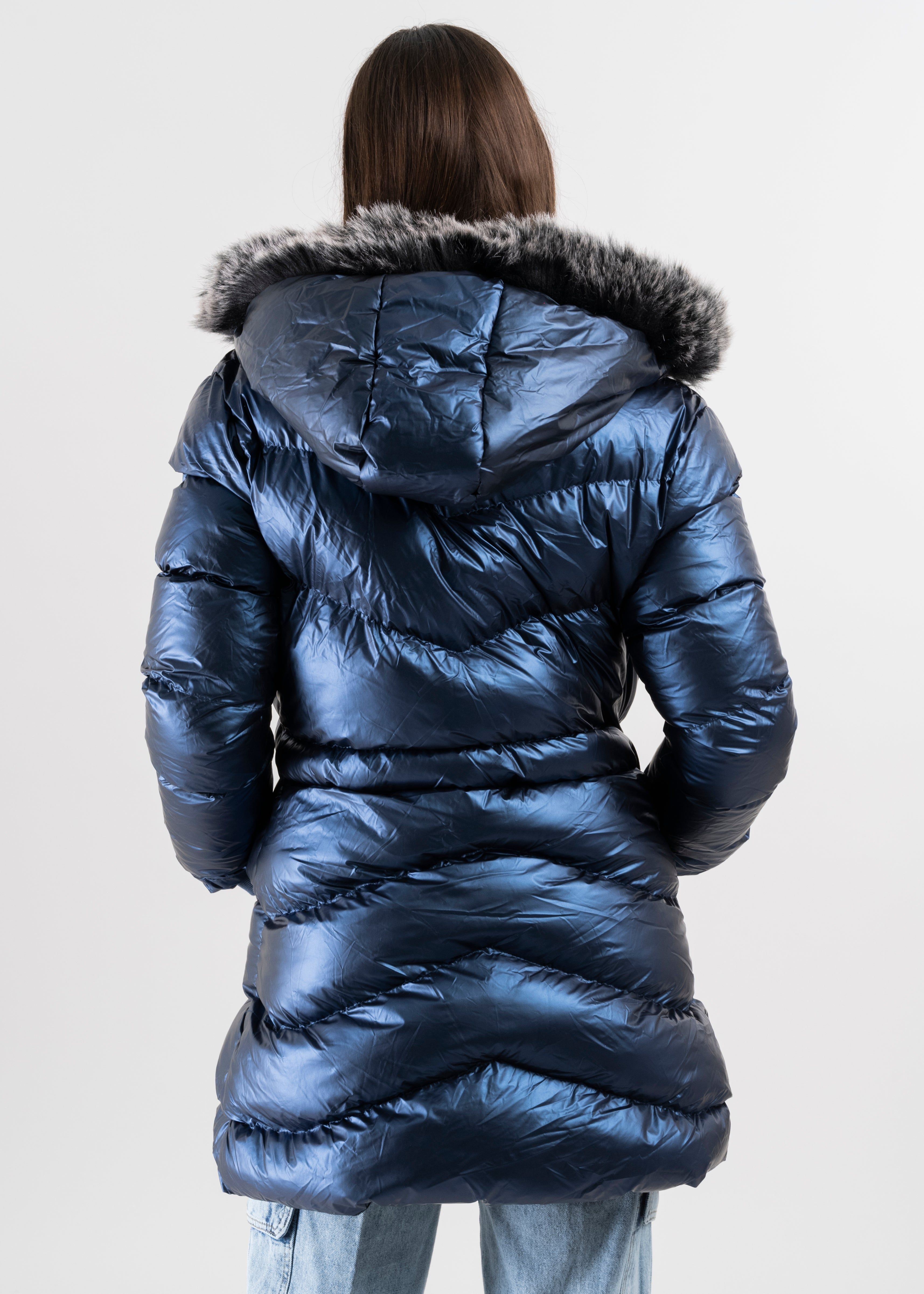 Chamarra capitonada metálica sold by Shasa product image thumbnail 4