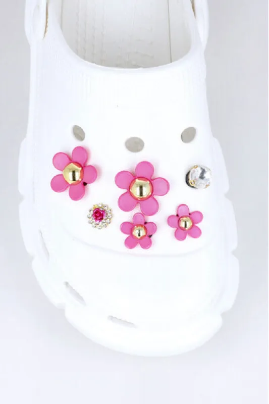 Set 6 piezas charms flores brillos sold by Shasa