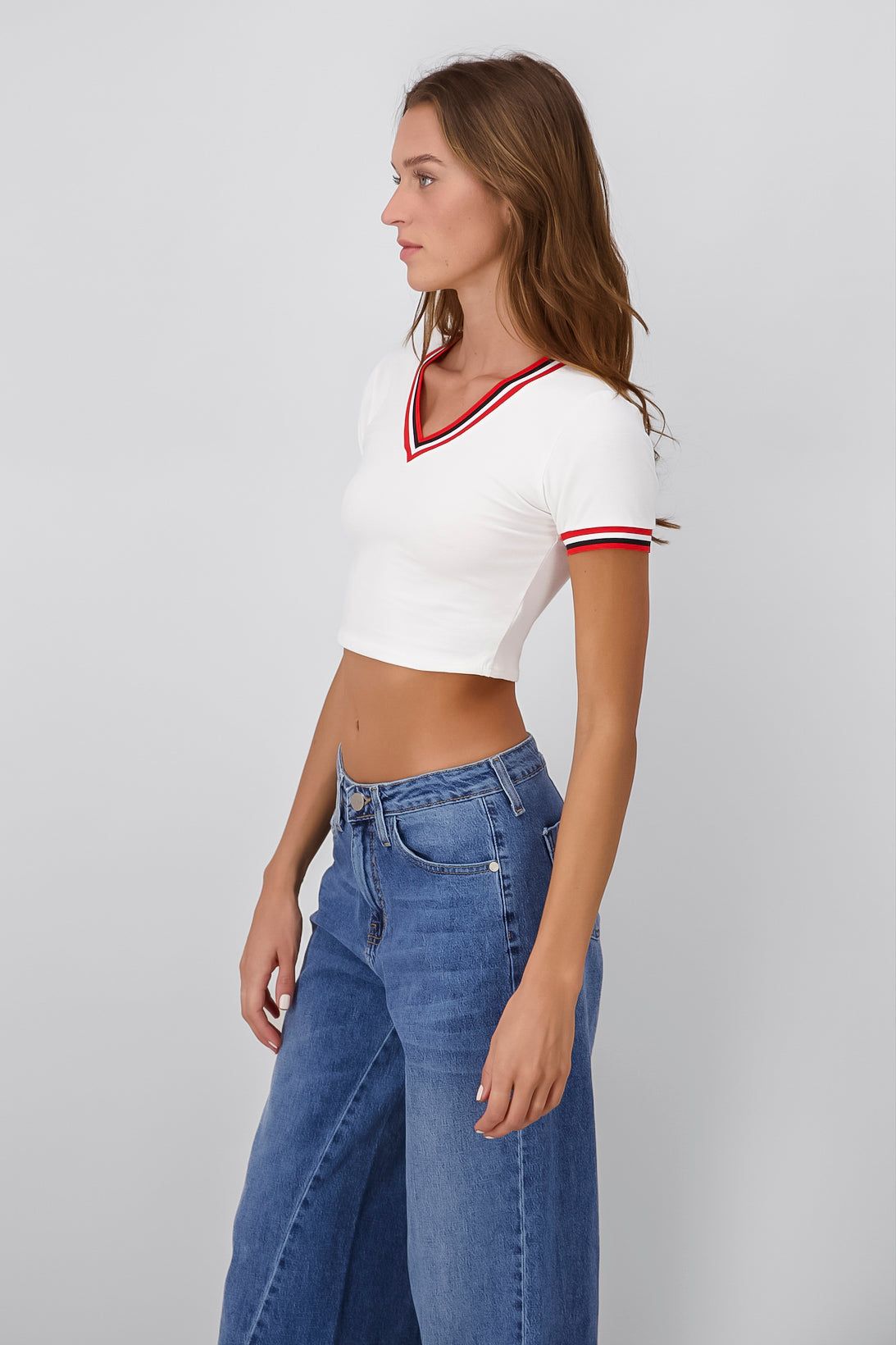 Playera cropped detalle cuello rayas sold by Shasa product image thumbnail 3