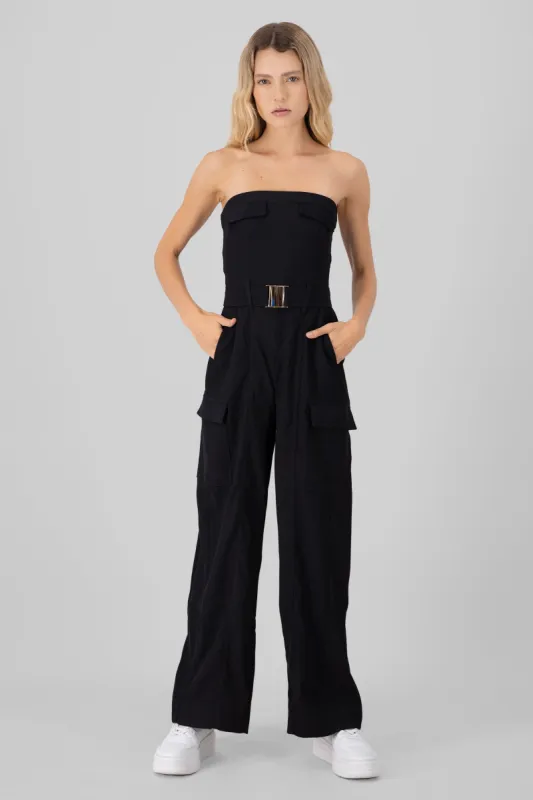 Jumpsuit liso cargo sold by Shasa