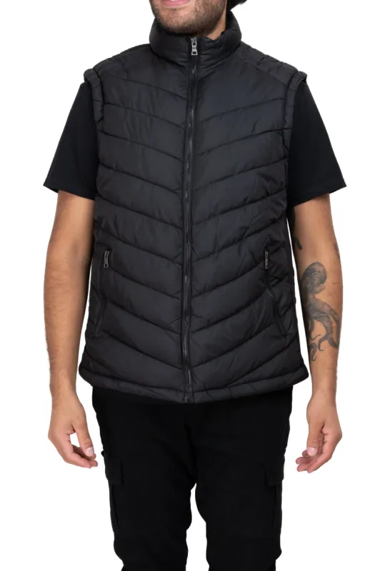 Chaleco capitonado monocolor sold by Shasa